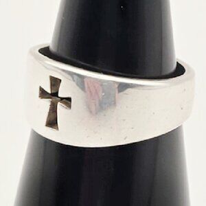James Avery Crosslet Ring Sterling Silver Christian Cross Band Size 5.5